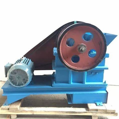 2-3t/H Kapasitas Lab Hammer Mill 0,5-2 Mm Ukuran Akhir